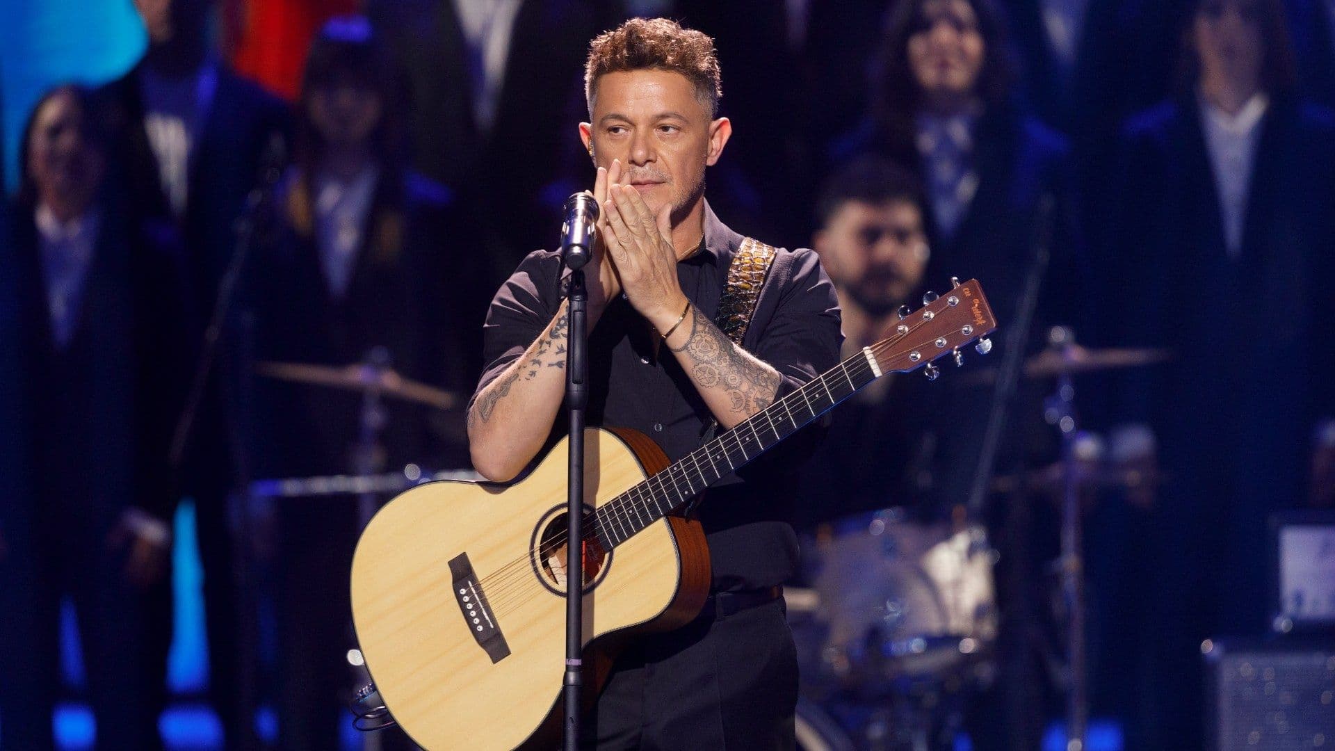 Alejandro Sanz Responde a Polémica Denuncia y Manda Mensaje a Ivet Playà