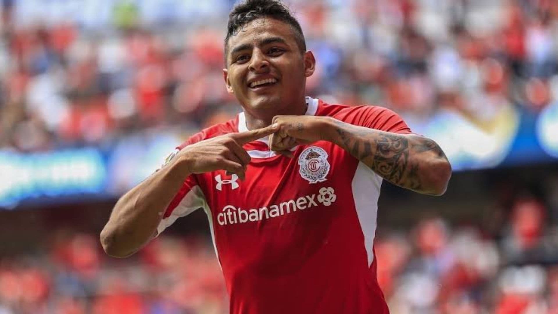 Captan a Alexis Vega en Fiesta de 'Alto Nivel' en Toluca ¡Y Todavía Ni Debuta!