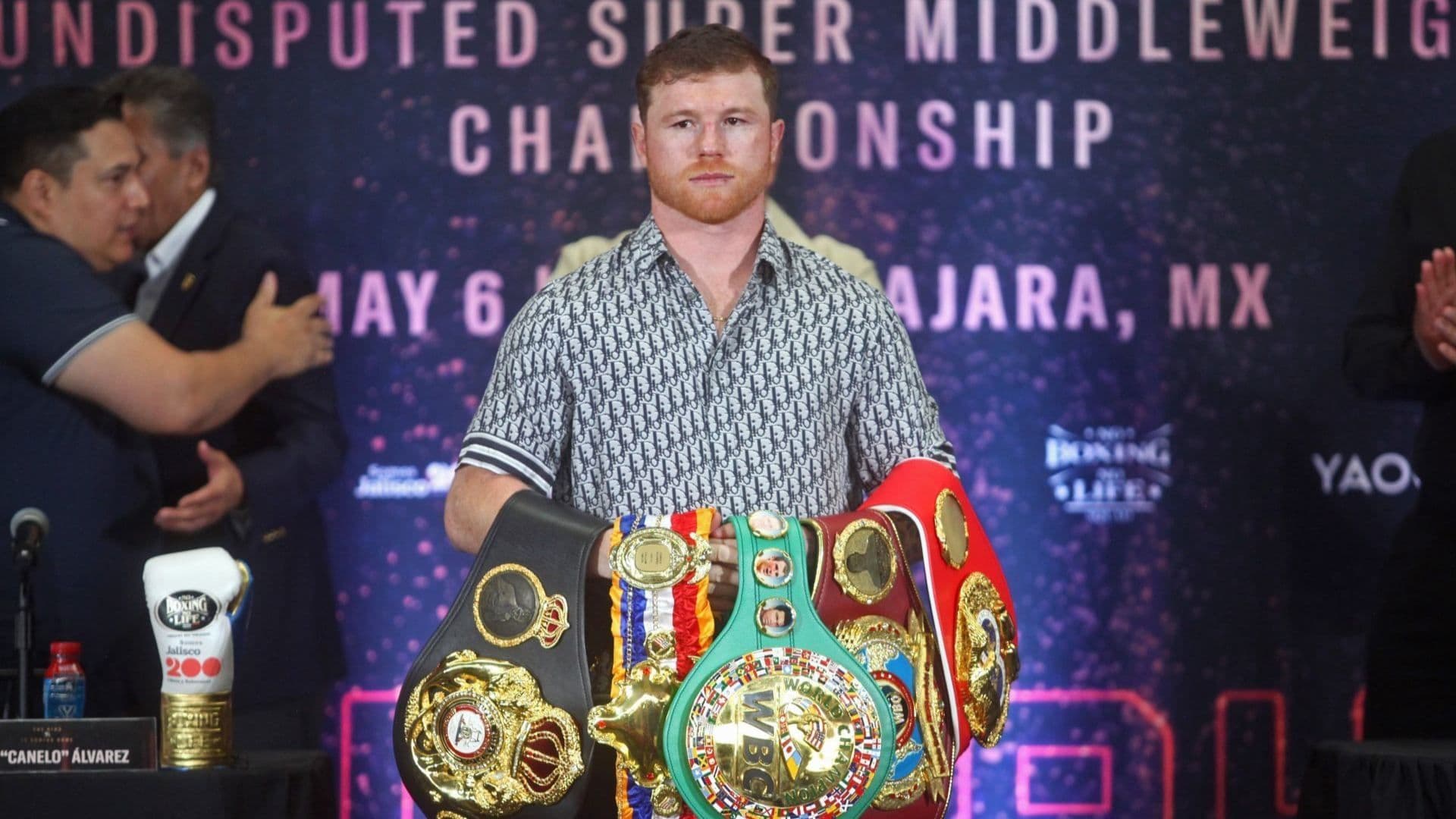 'Malagradecido': Esto Dice Óscar de la Hoya de Canelo Álvarez y su Nuevo Contrato