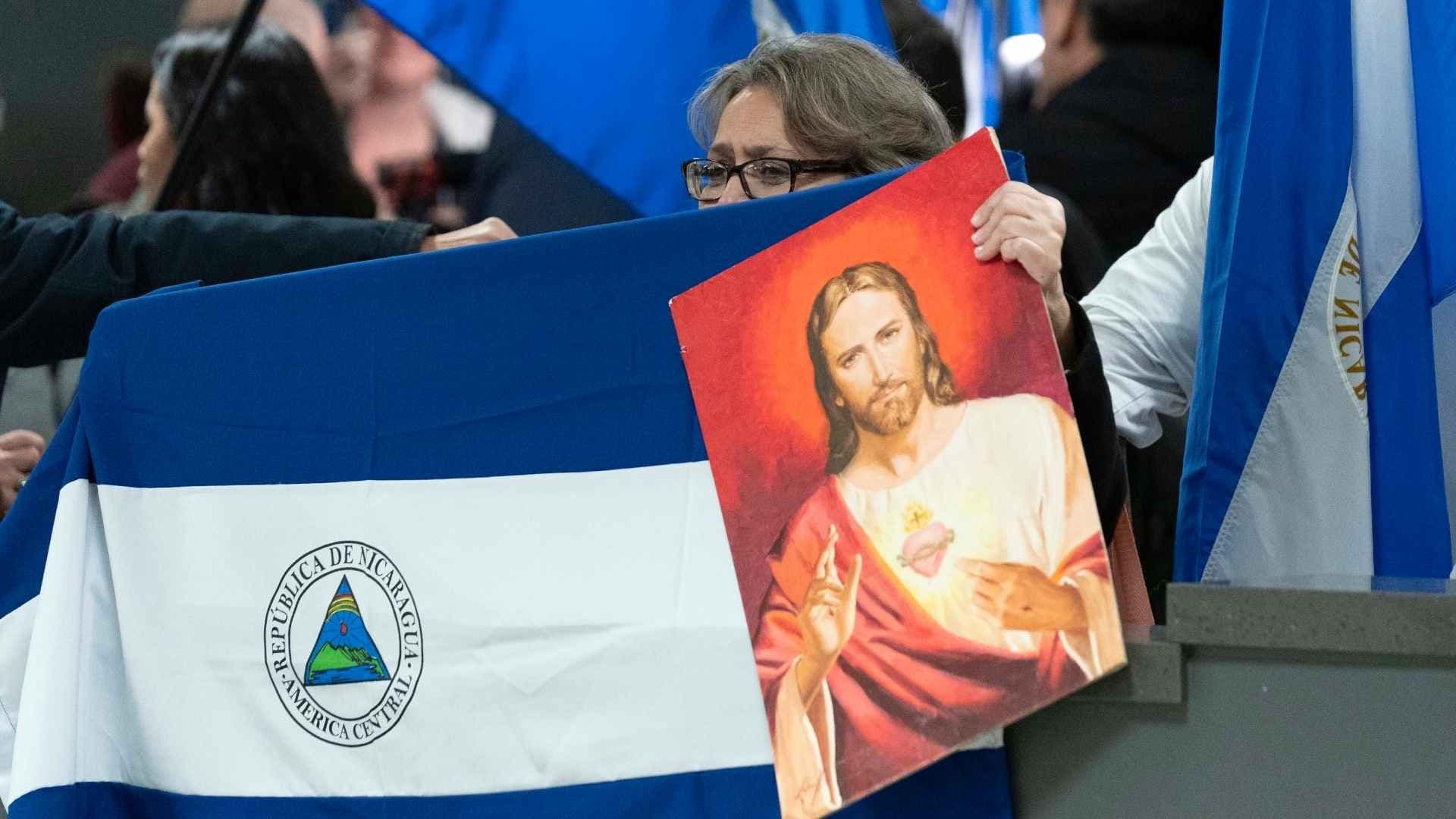 Nicaragua: Daniel Ortega Expropia Bienes a la Congregación Jesuita