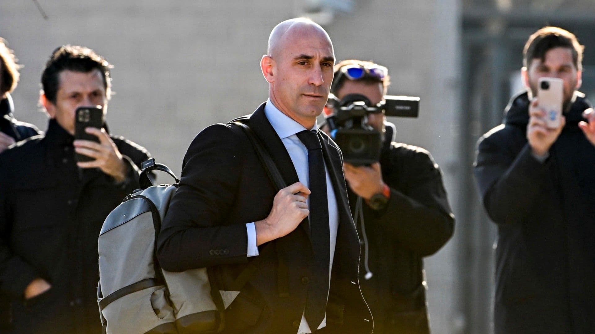 Termina Juicio a Rubiales por Beso a Jenni Hermoso: ¿Qué Sigue?