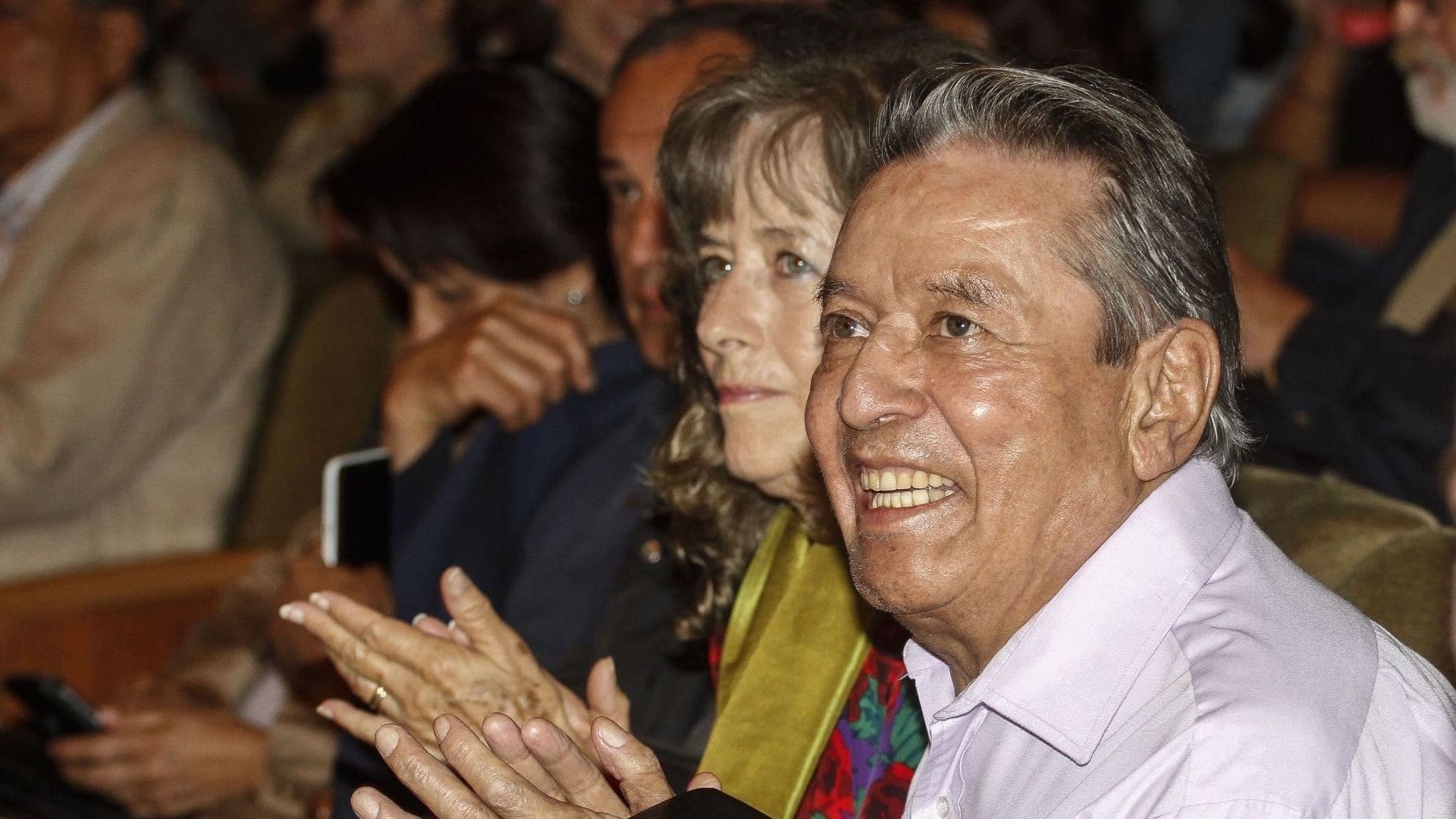 Adiós, José Agustín: Escritores y Personajes de la Cultura Despiden al Fallecido Escritor