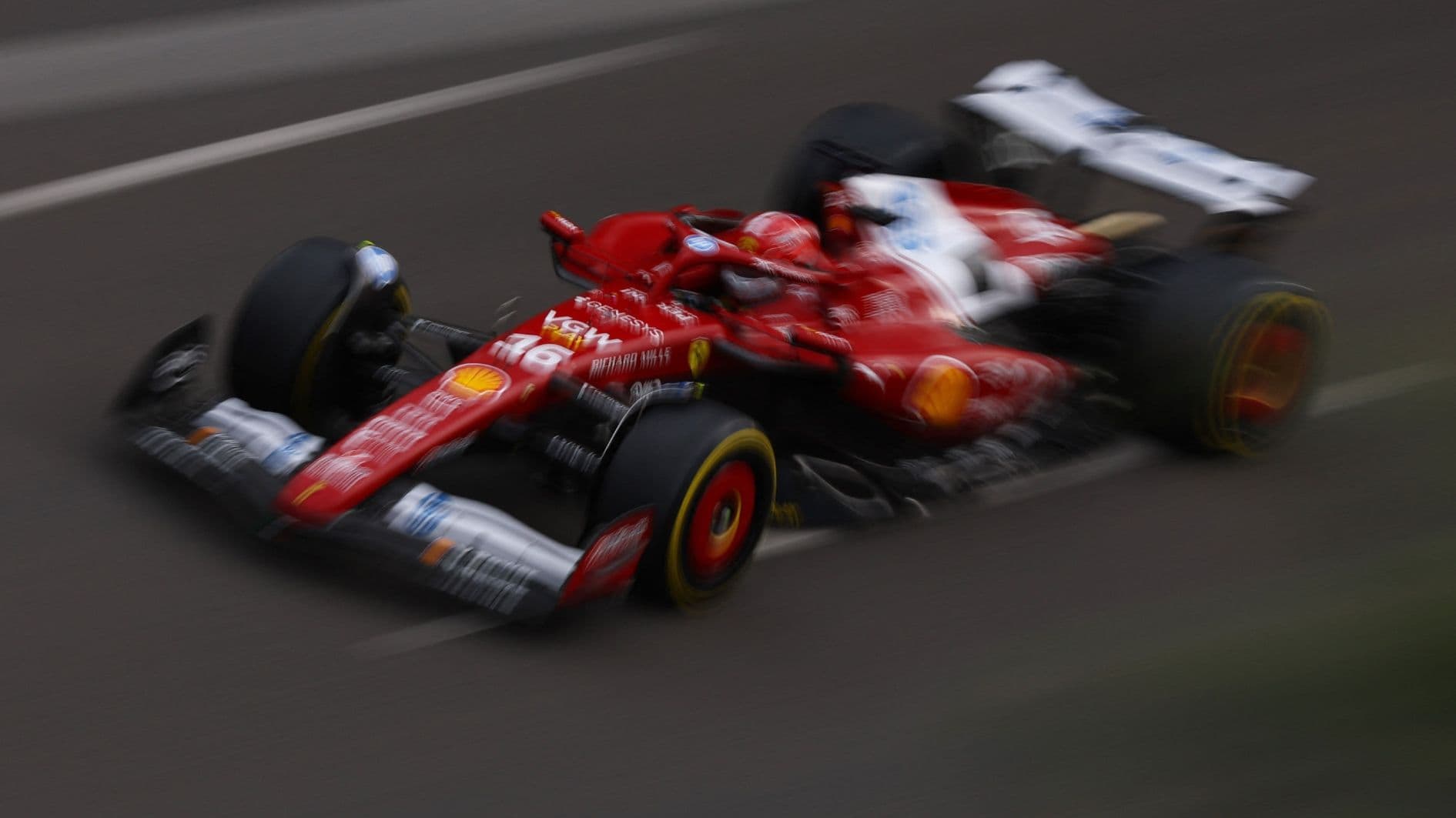 Gran Premio de Azerbaiyán: Fernando Alonso y Lewis Hamilton Eliminados en Segunda Ronda