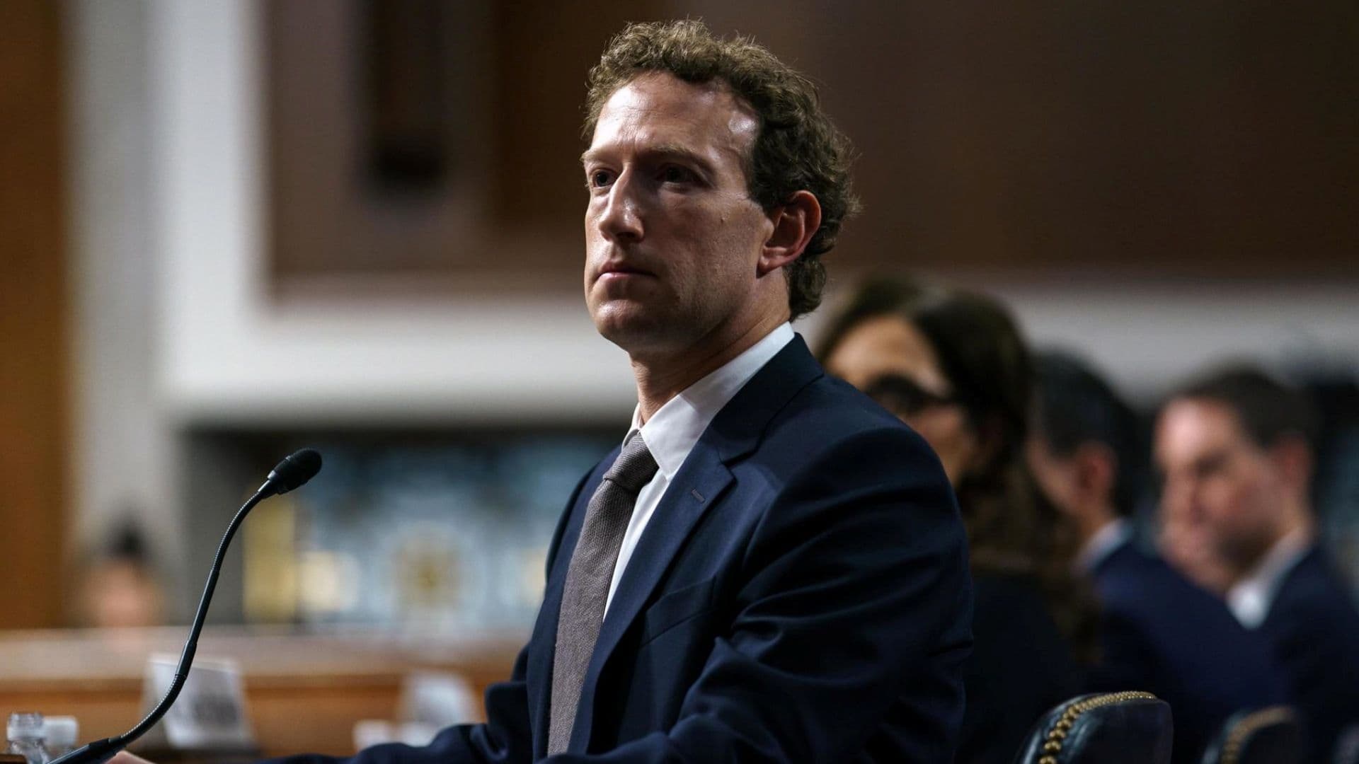 Mark Zuckerberg se Disculpa con Padres de Niños Perjudicados por Redes Sociales