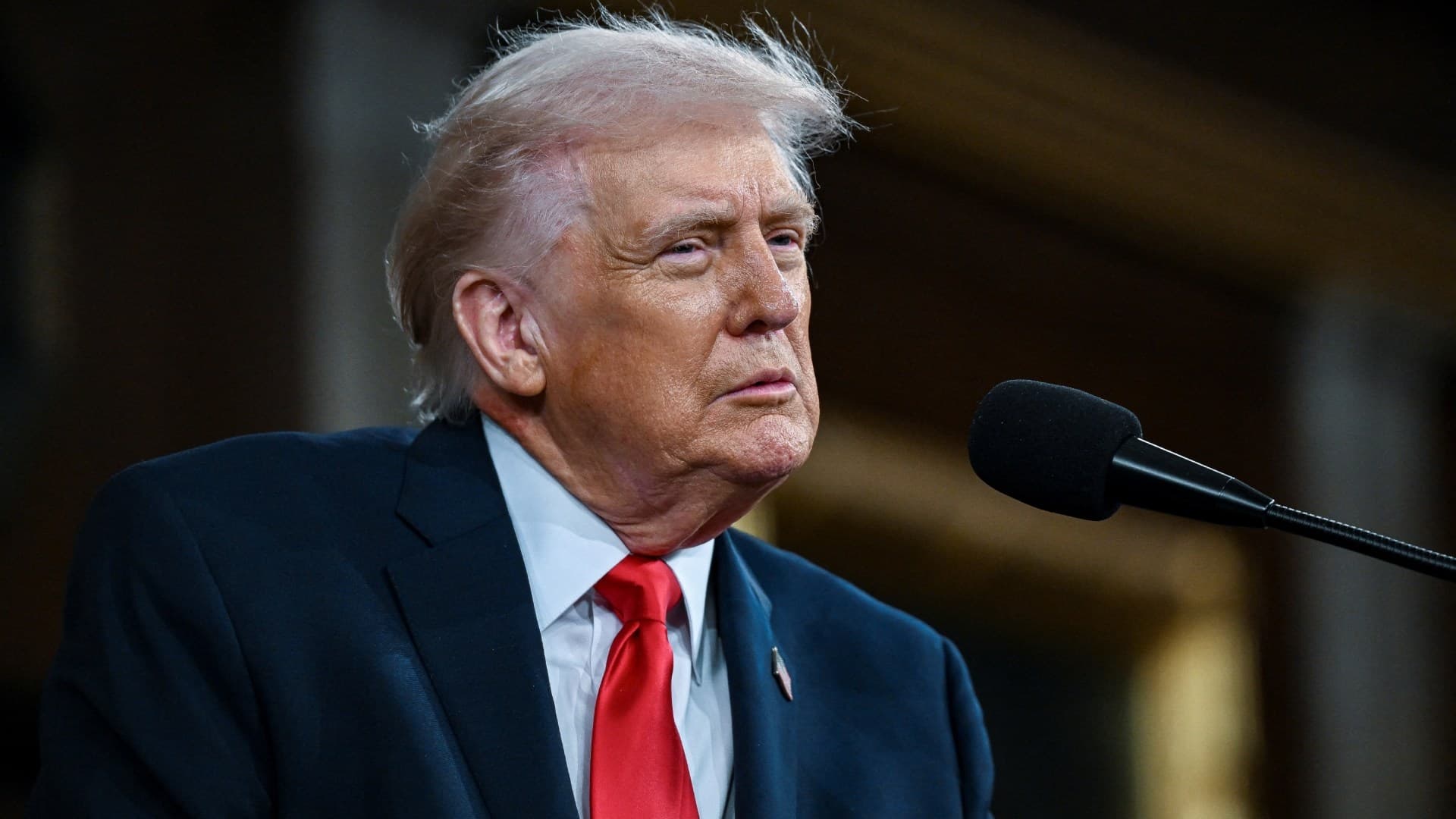 Trump Llama "Enfermo y Demente" a Robert De Niro Luego de que el Actor lo Criticó