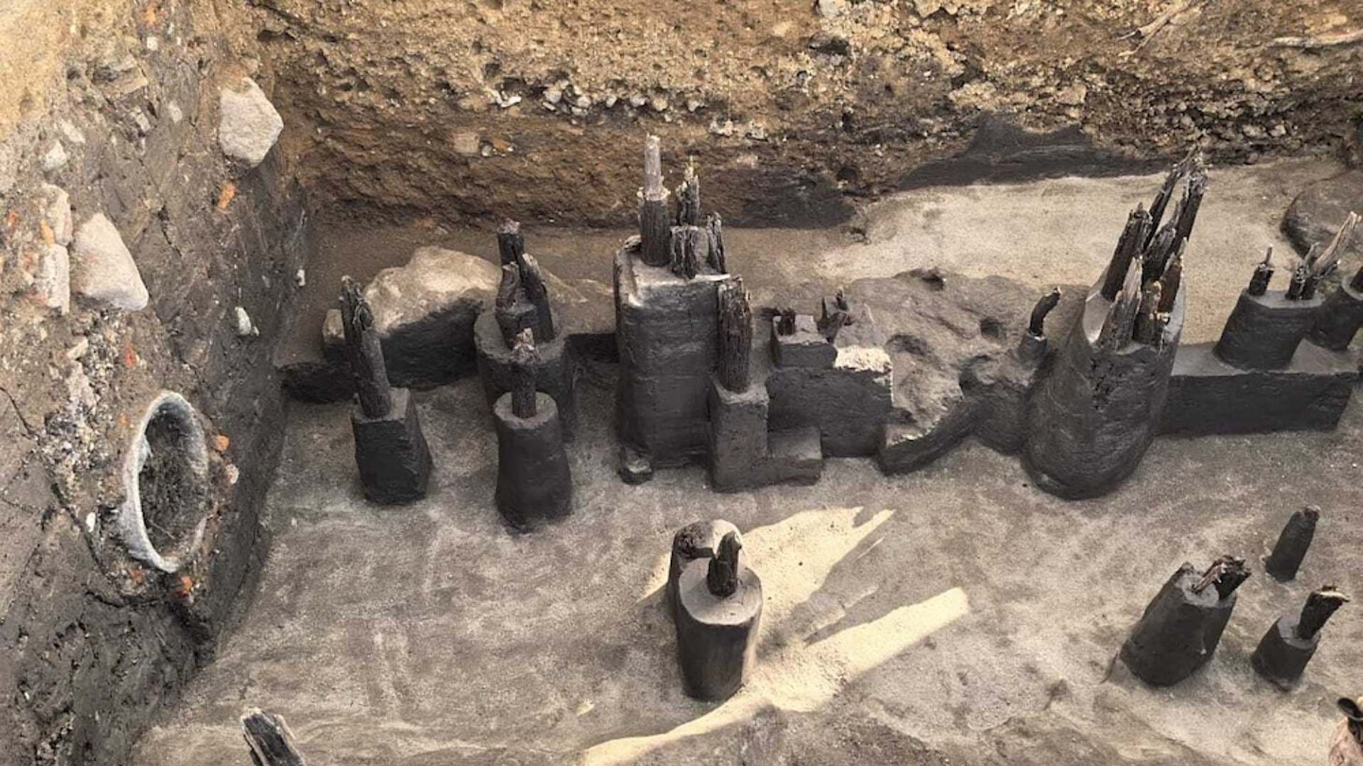 INAH Descubre Playa Prehispánica Bajo Avenida Chapultepec: Tenía Muelle y Canal Navegable
