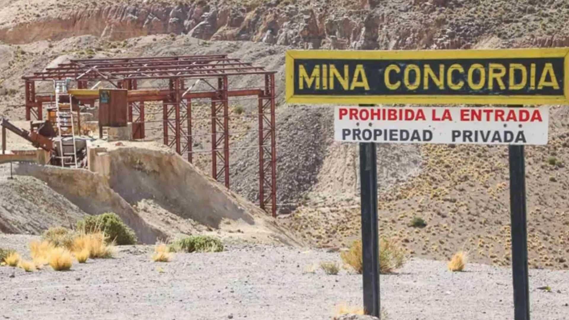 Hallan Osamentas en Fosas de Concordia; Caso de Mineros es Investigado por Autoridad Federal