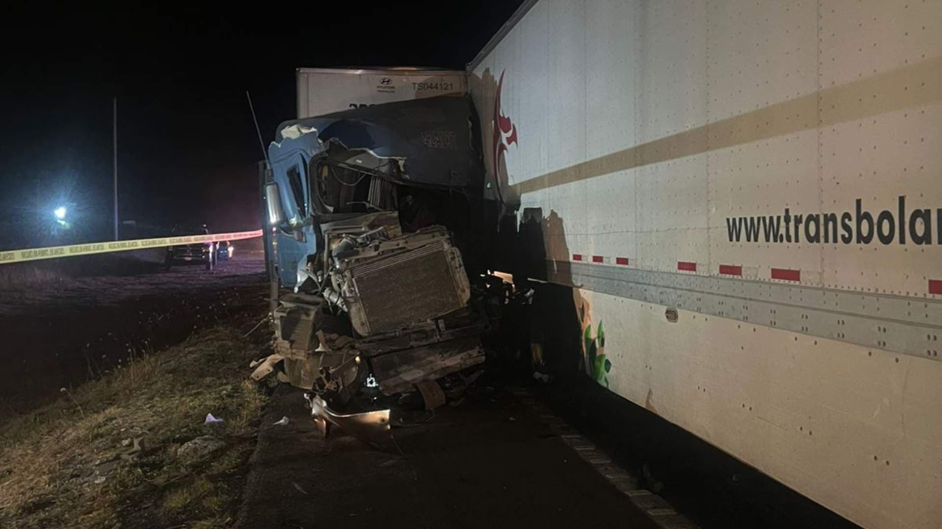 Choque de Tráileres Deja Un Muerto en Carretera a Matehuala en Galeana, Nuevo León