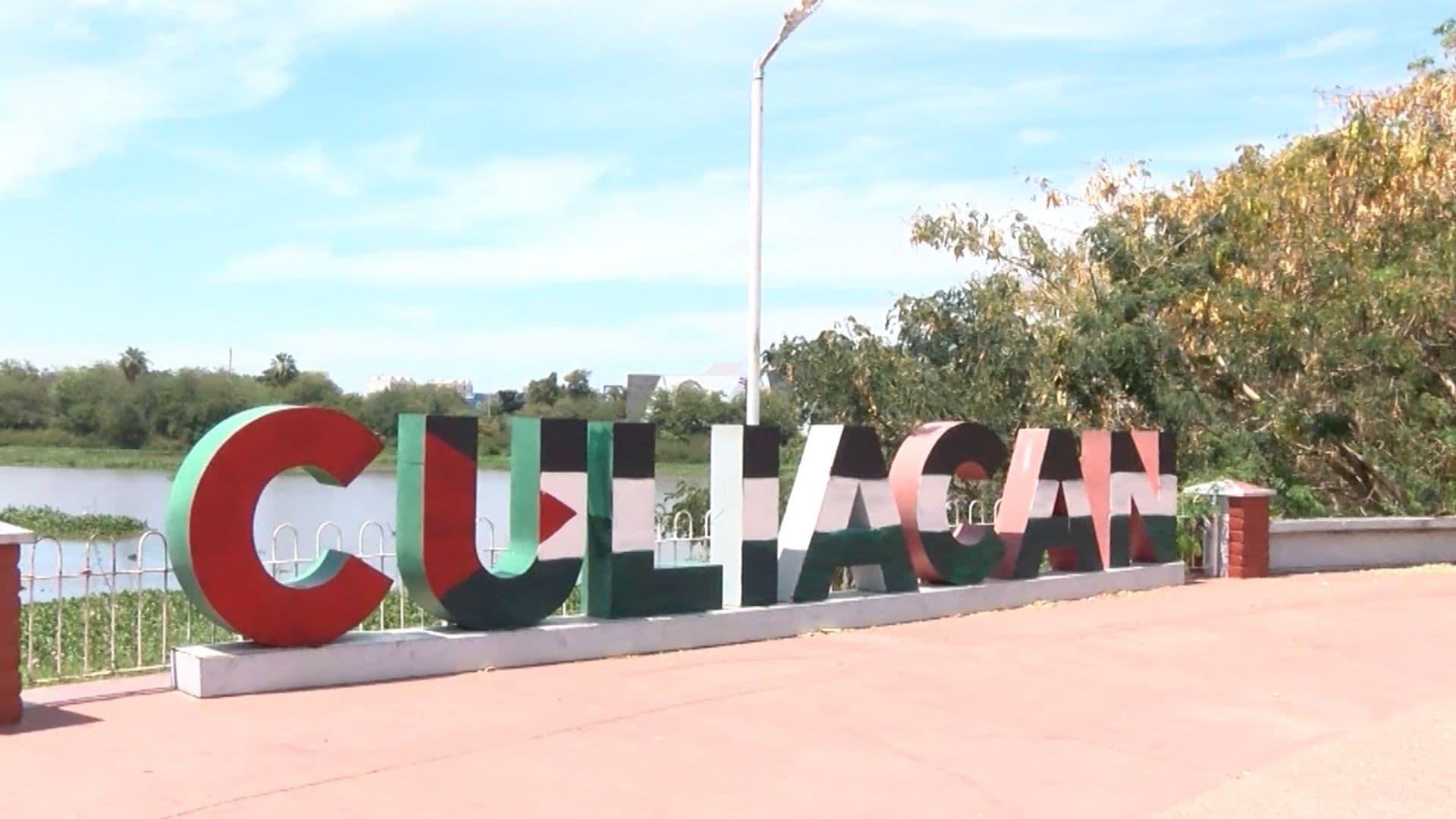 Colectivo Pinta Letras de Culiacán en Apoyo a Palestina