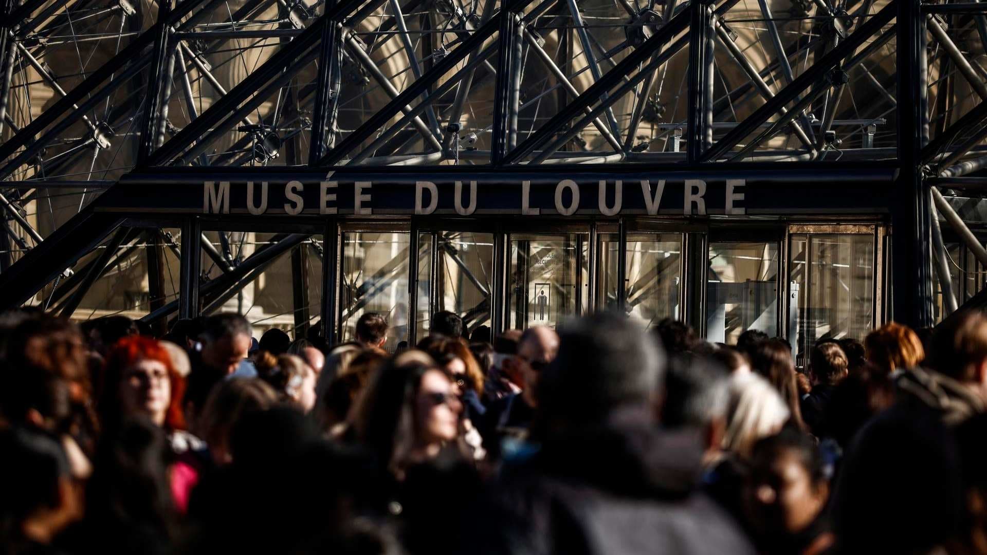 Museo del Louvre