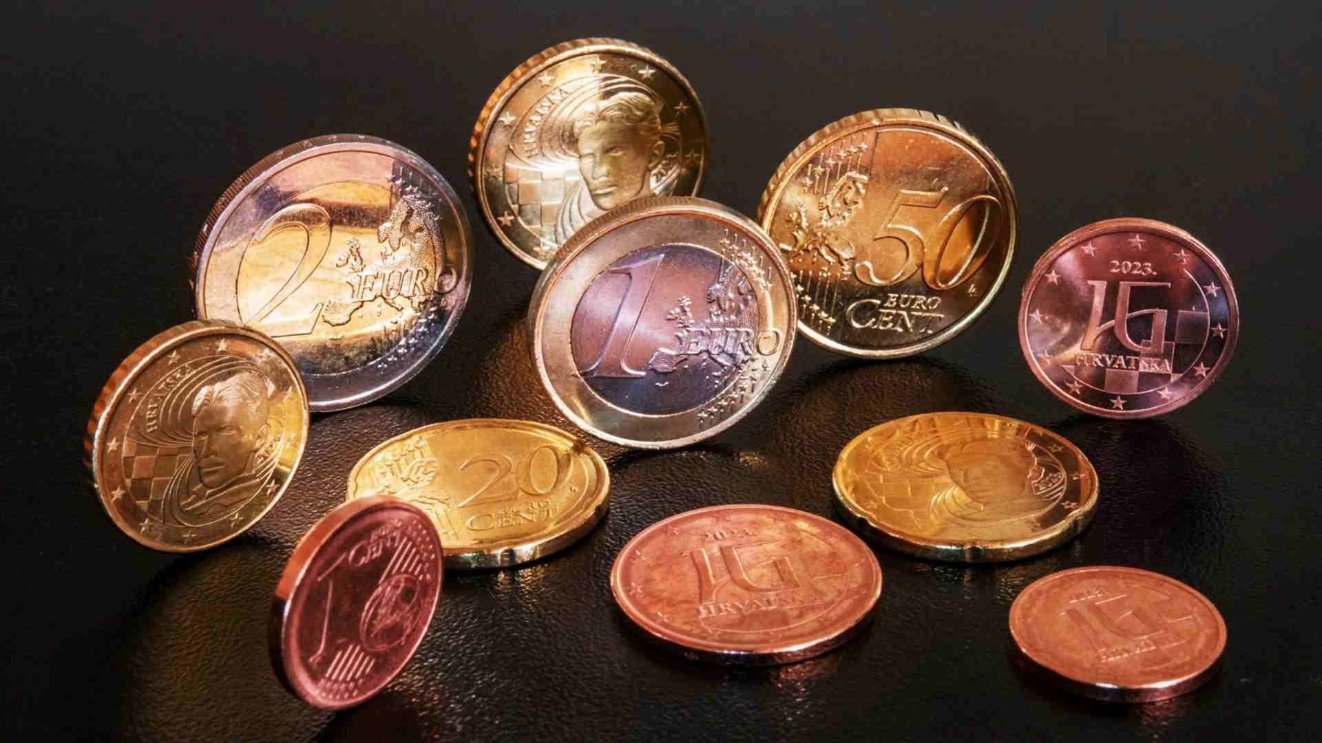 Croacia Adopta el Euro y Entra al Espacio Schengen