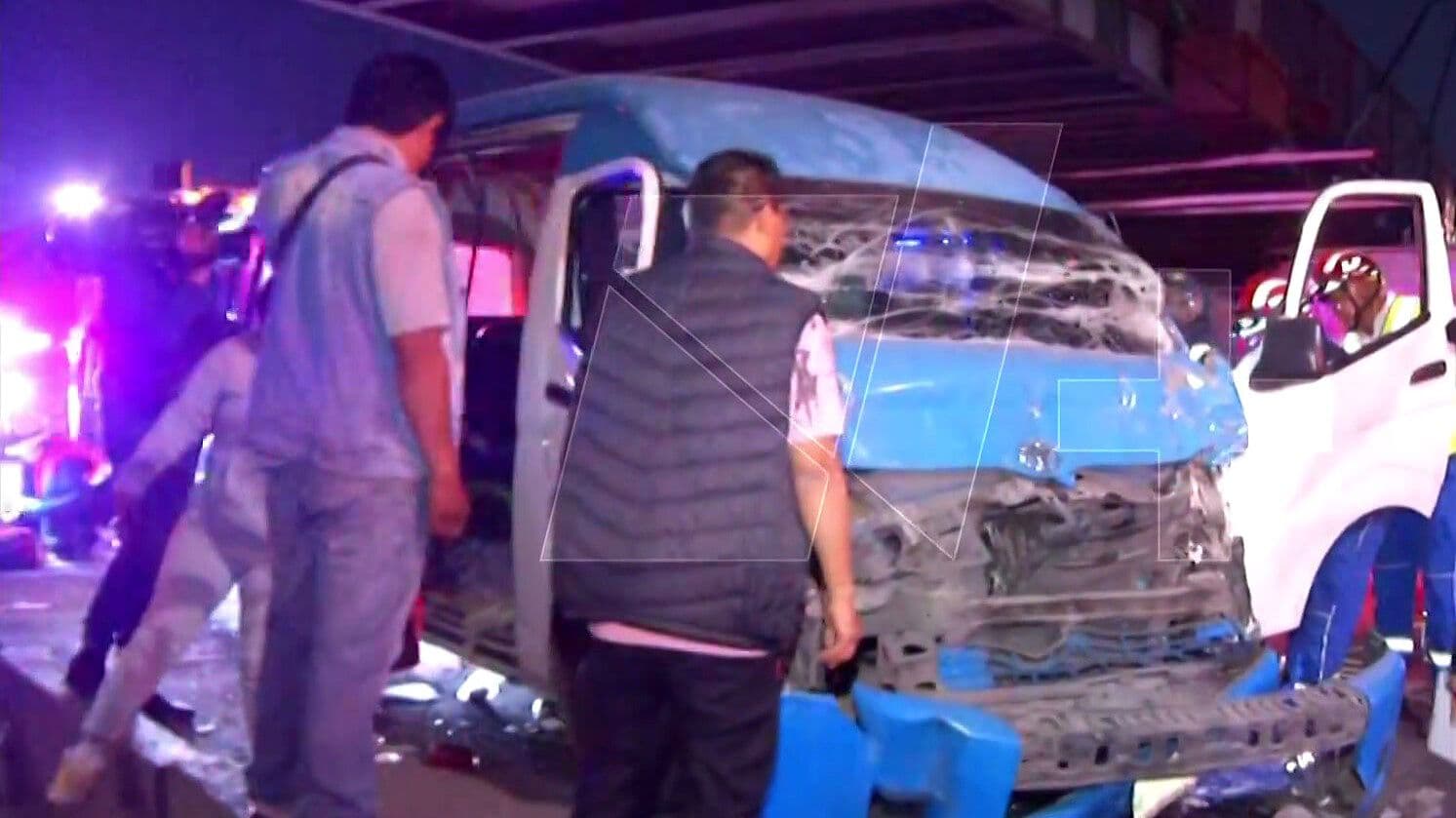 ¿Qué Pasó en la Calzada Zaragoza Hoy? Choque de Vagoneta de Transporte Público Deja 7 Heridos