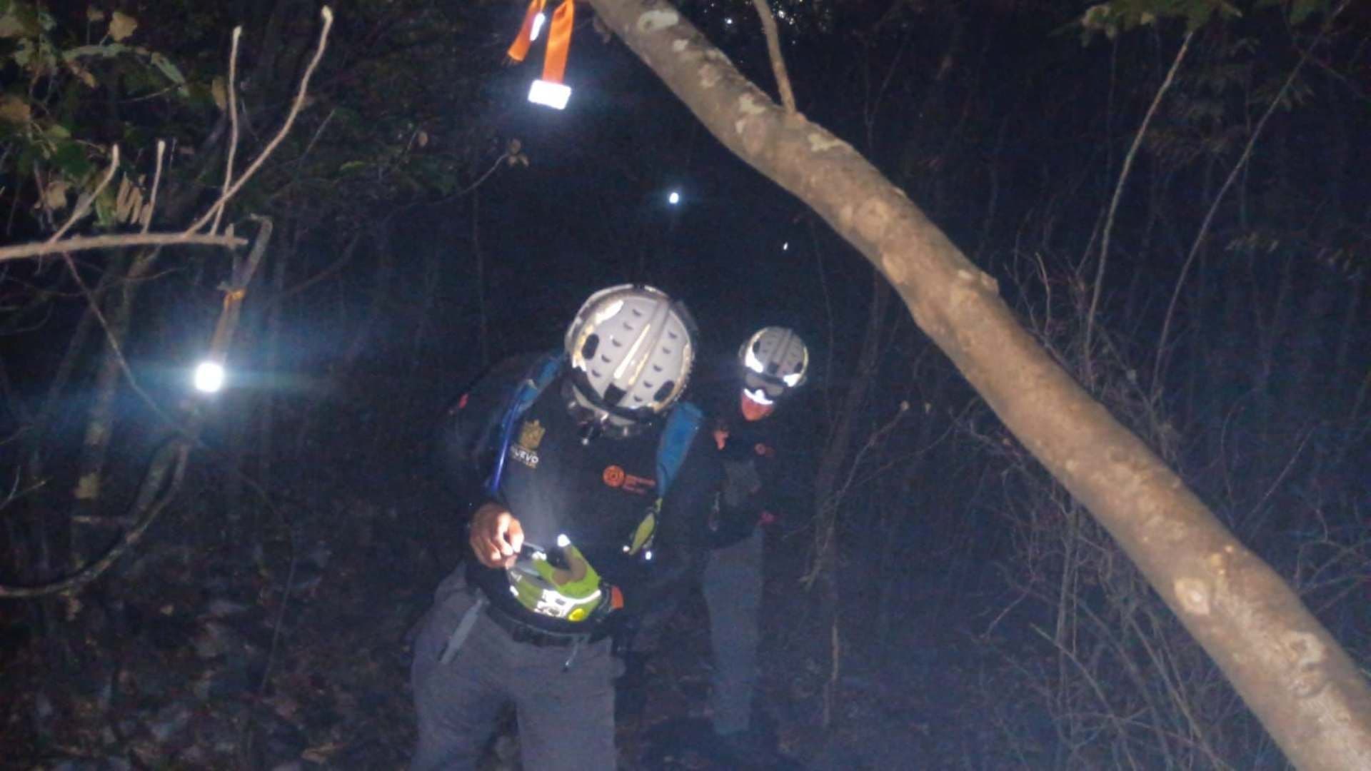 Rescatan a Tres Jóvenes Extraviados en el Cerro de la Silla en Guadalupe, Nuevo León