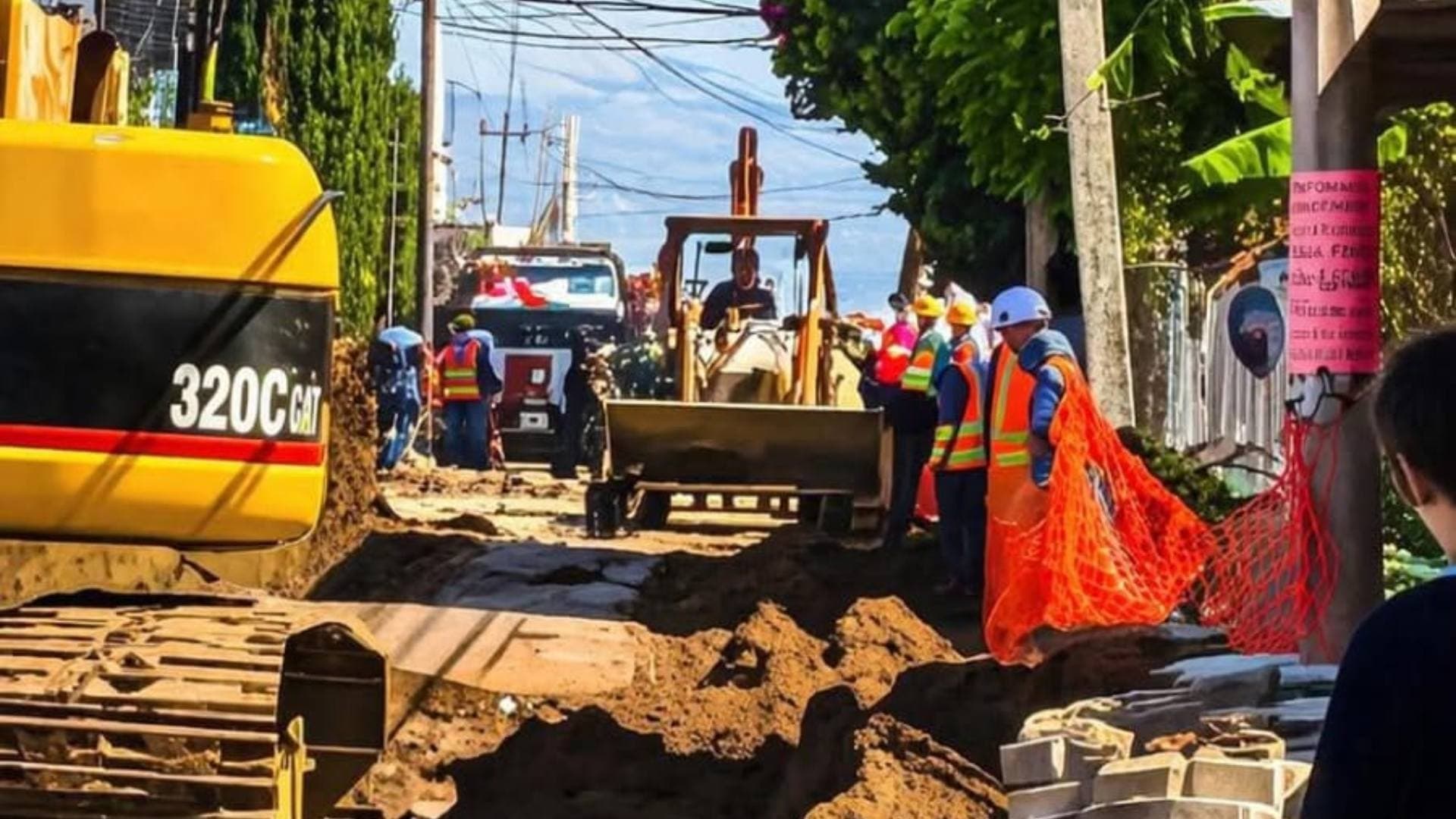 Joven Queda Atrapado Bajo Tierra por Labores de Drenaje en Huejotzingo, Puebla