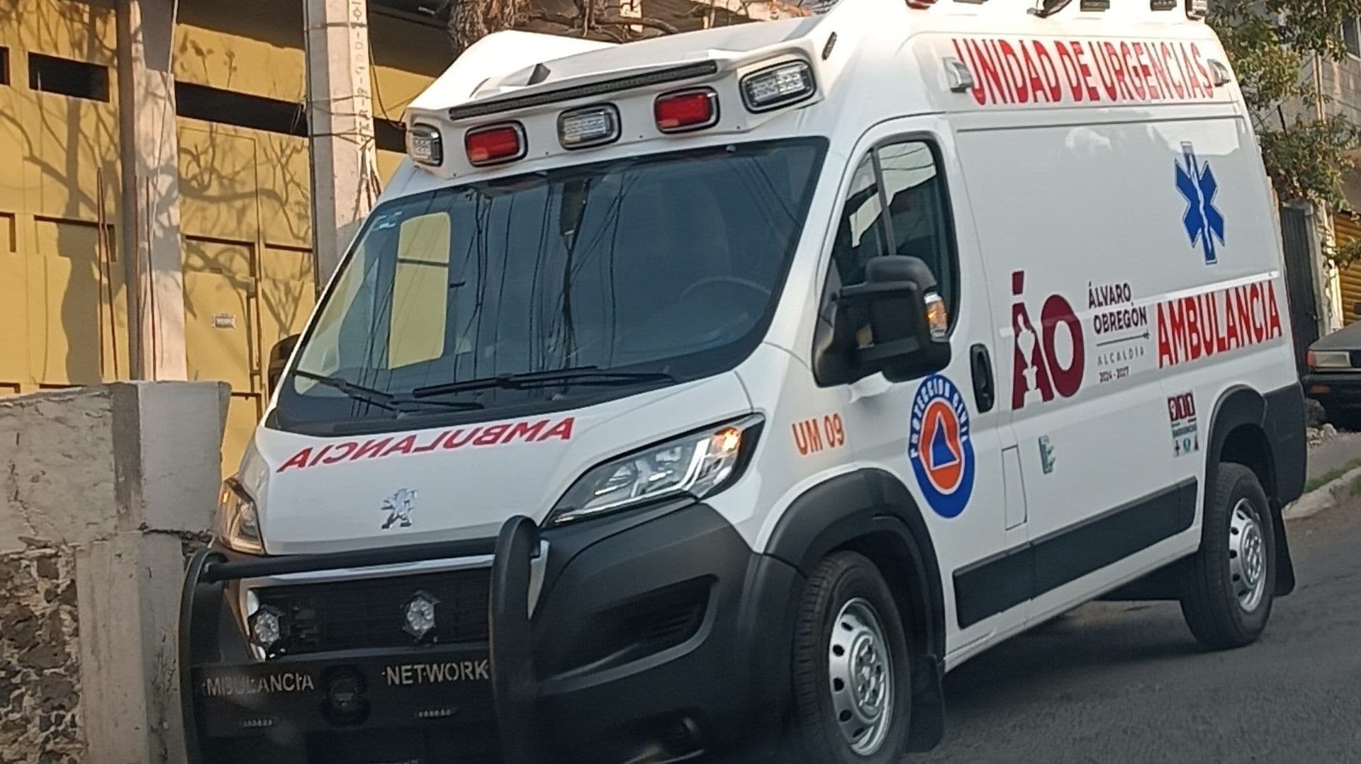 Hombre Ataca con Arma Blanca a Niño de 4 Años en Santa Fe, CDMX; Intentaron Linchar a Agresor