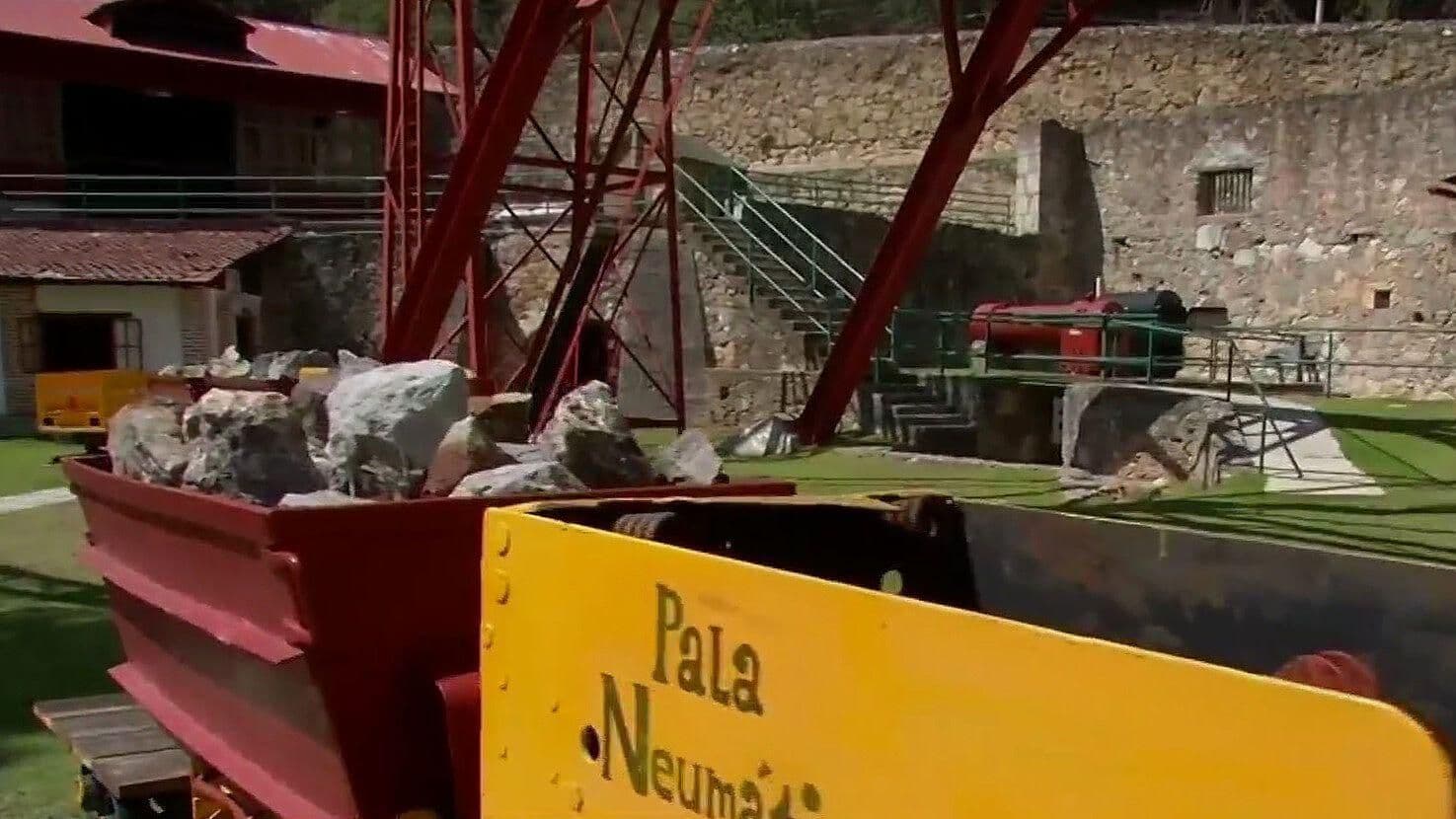 La Mina de Acosta en Real del Monte, Escenario de Vida Bajo los Muros de Tierra