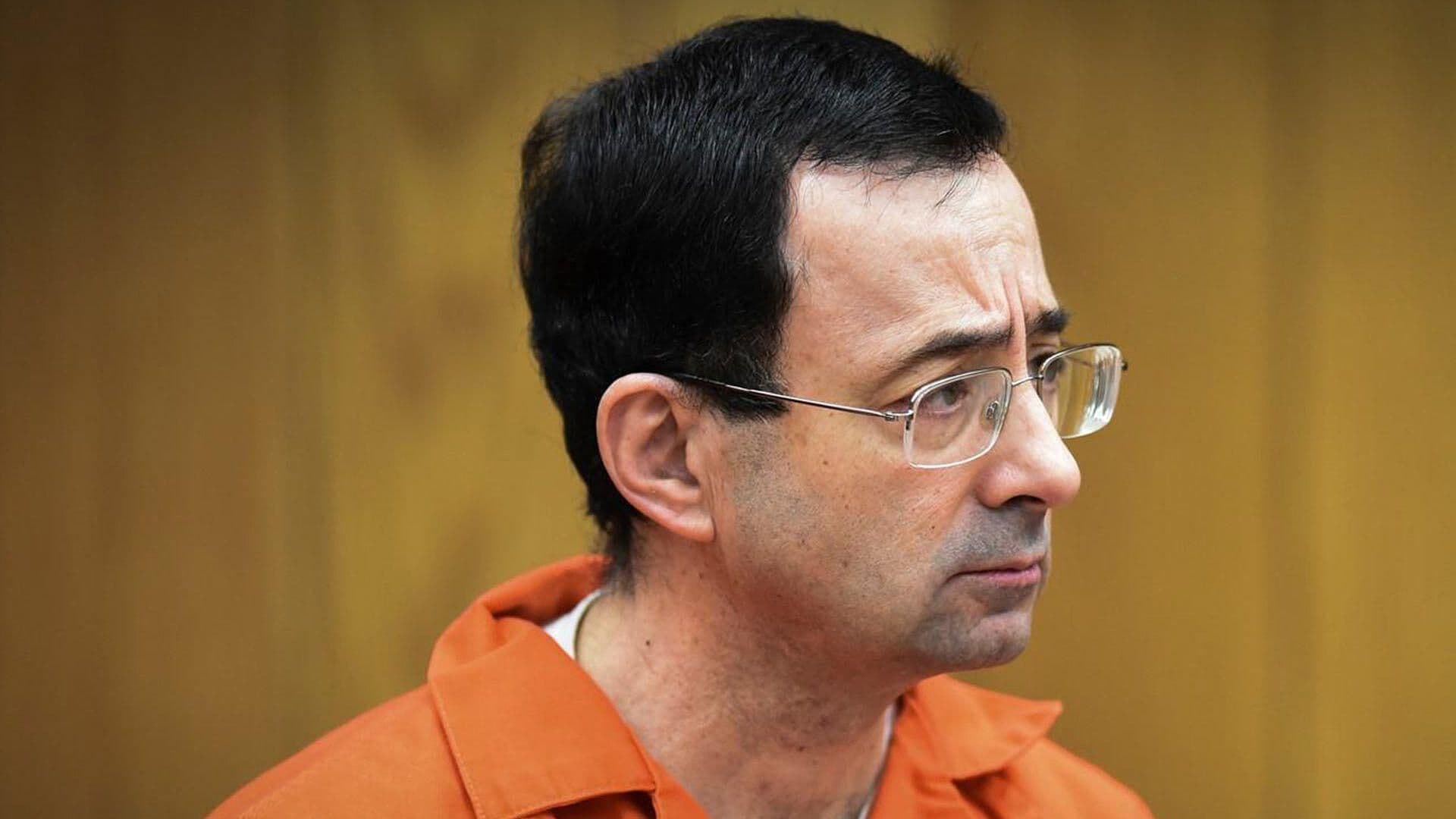 Apuñalan a Larry Nassar en Prisión de Florida