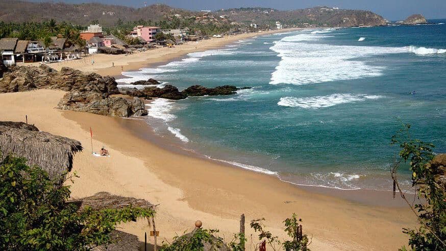 Zipolite Celebra el Festival Nudista 2023