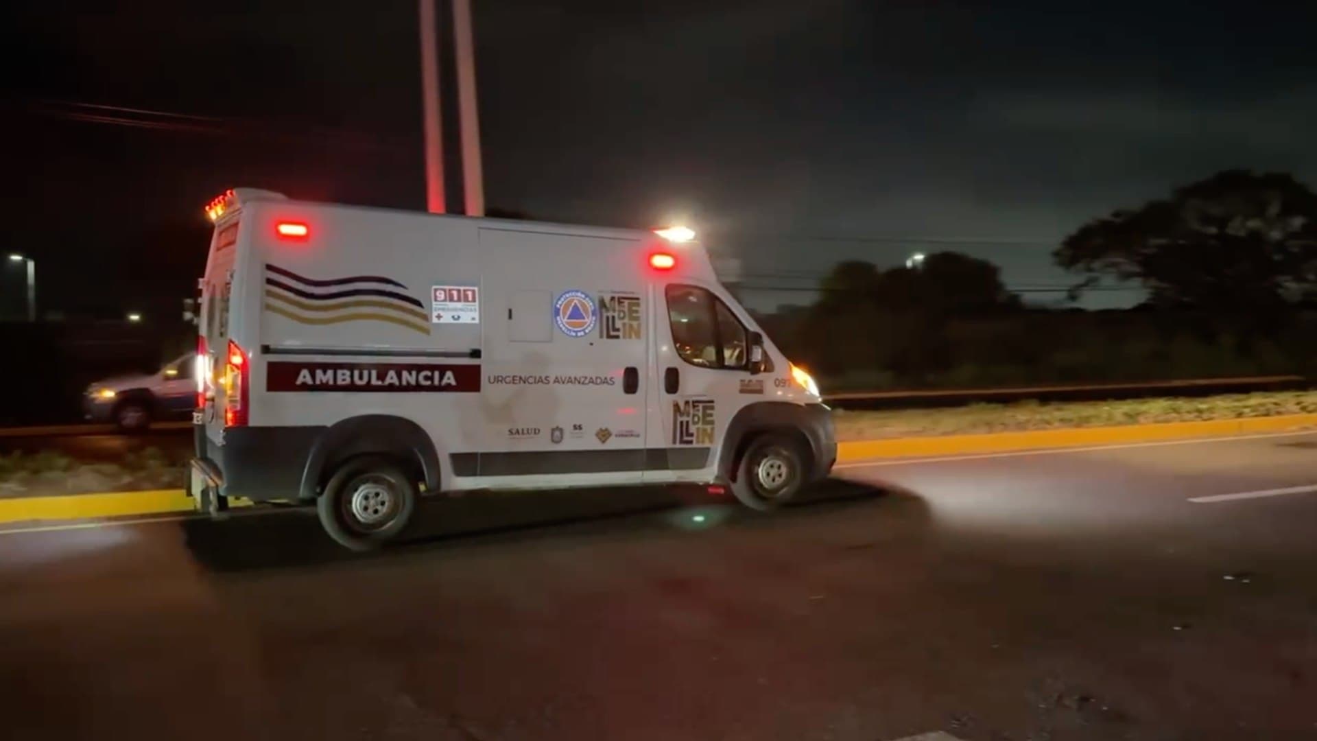 Mujer Muere Atropellada al Cruzar Carretera Paso del Toro-Boca del Río en Veracruz