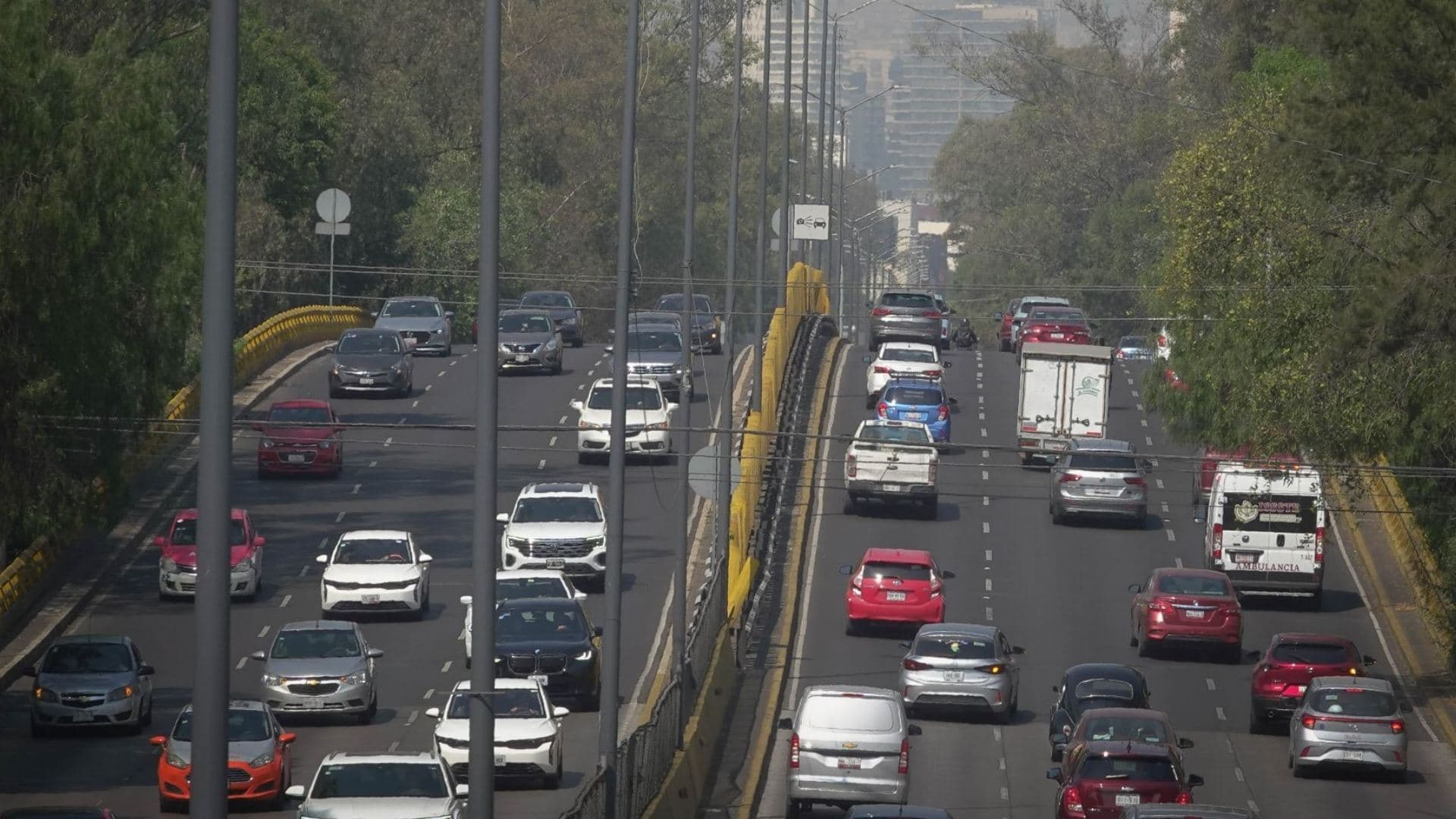 Hay Doble Hoy No Circula lunes 27 de abril 2026 por contingencia restricción CAMe en CDMX y Edomex este lunes