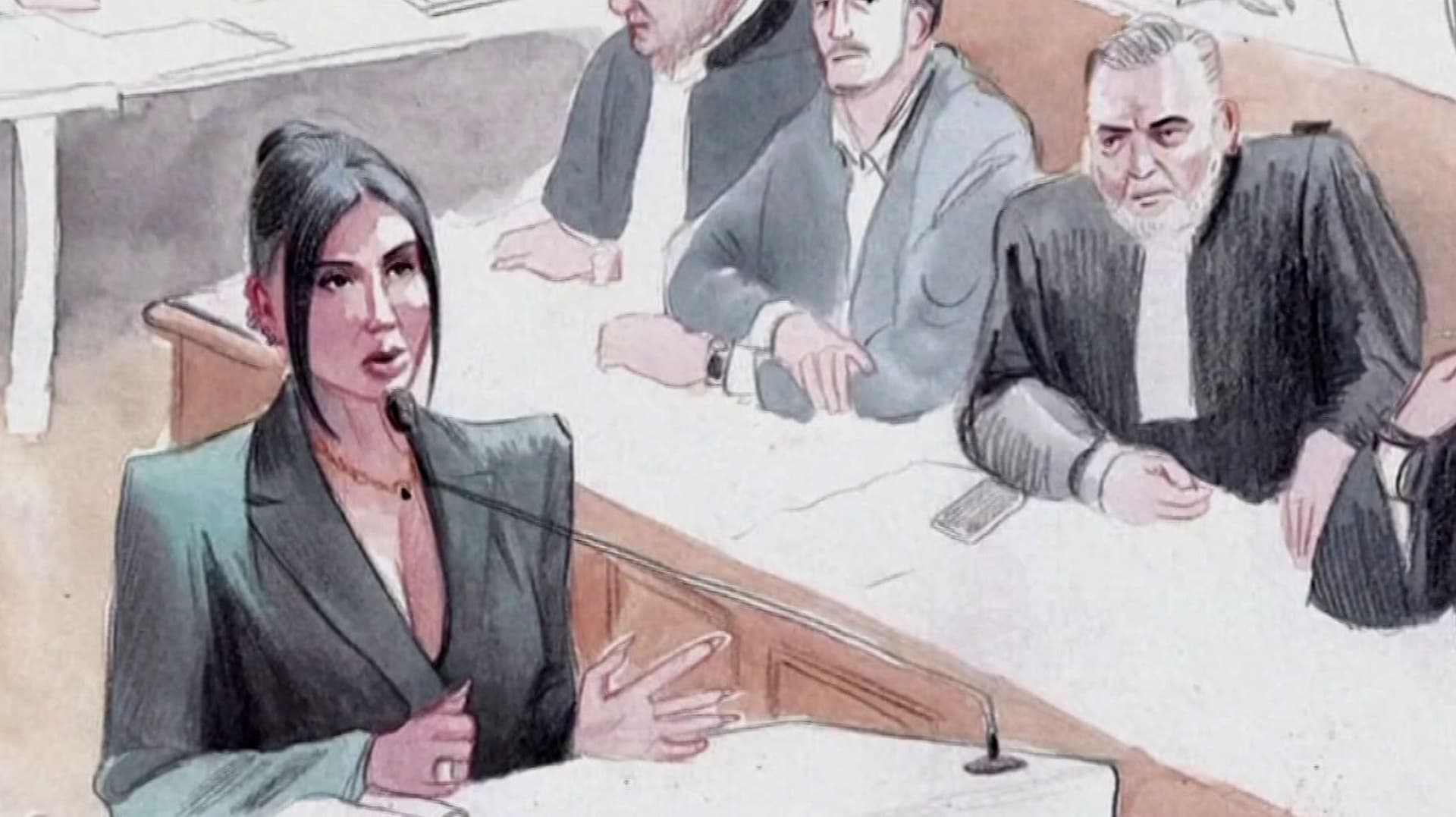 Kim Kardashian Presenta Demanda por Un Euro a Cada Miembro de la Banda que le Robó en París