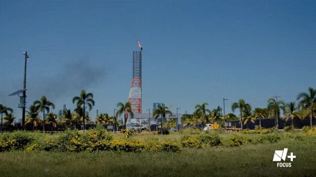 N+ Focus Dos Bocas Al Margen de la Ley Ambiental.