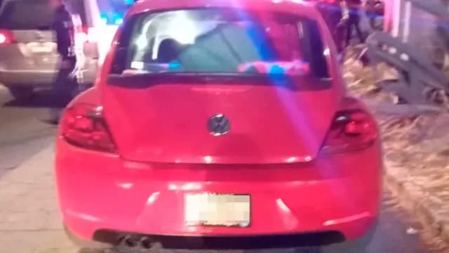Detienen a tres hombres y aseguran un automóvil luego de un asalto en Puebla. Foto: SSC Puebla