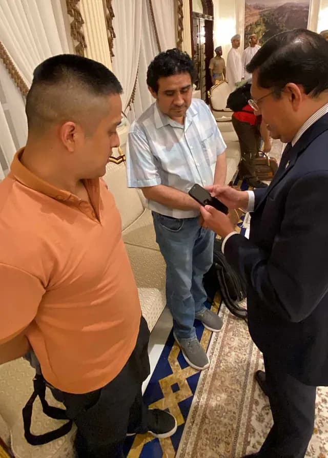 Mexicanos que se encontraban entre la tripulación del Galaxy Leader. Foto: SRE
