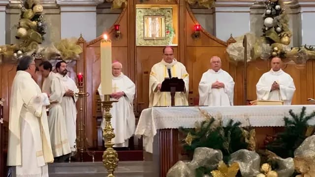 Hackean-Celulares-de-Sacerdotes-en-Saltillo