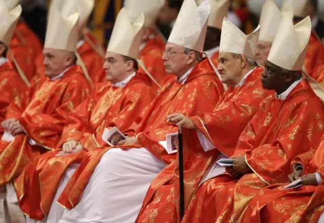 En un futuro cónclave, solo los cardenales menores de 80 años podrán participar en la elección del nuevo Papa