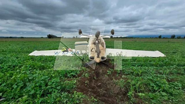 La aeronave terminó de cabeza en campos de cultivo de Huejotzingo, Puebla. Foto: N+