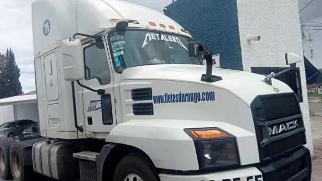 El gobernador confirmó que no existe una denuncia formal. Foto: Comisaría Acatlán de Juárez