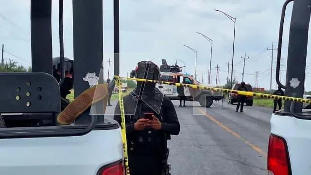 Accidente-entre-Unidad-Guardia-Estatal-Camion-Deja-Una-Persona-Prensada-en-Nuevo-Laredo