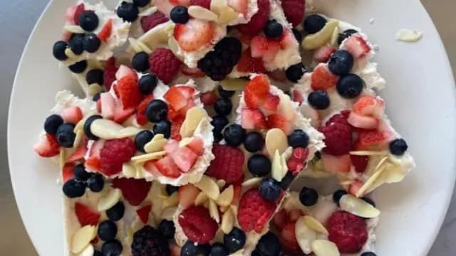 Cortezas de yogurt. Foto: @clinicanutricionibero_cdmx