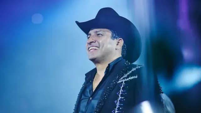 Especulan concierto gratuito de Julión Álvarez en Puebla. Foto: Instagram @lospasosdejulion