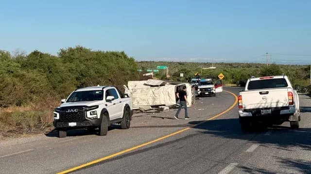 Accidente Tamaulipas: Volcadura Carretera Federal 180 Costera del Golfo Dos Lesionados