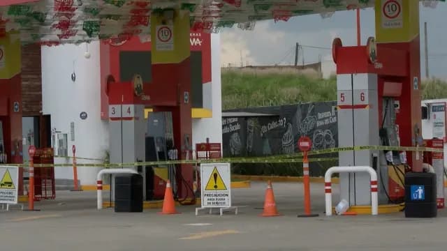 Clausuras de gasolineras poblanas ligadas al "huachicol fiscal"