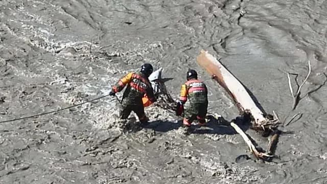 Rescatistas localizaron a tres personas fallecidas en Puebla. Foto: X @Gob_Puebla