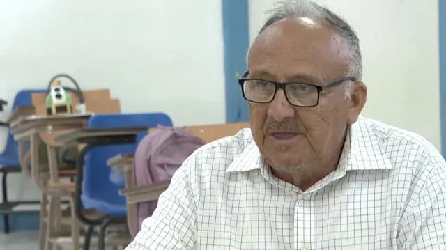 Don Humberto Estudia la Preparatoria Abierta en Matamoros