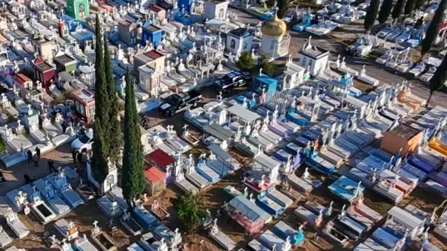 Reportan movilización en el Panteón Guadalajara. Foto: N+