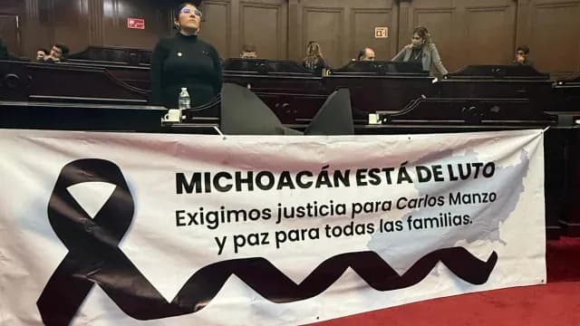 Manta Congreso Michoacán