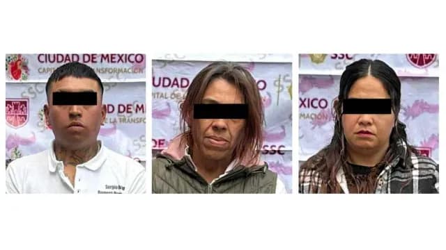 Presuntos extorsionadores detenidos en el paradero de Indios Verdes, GAM. Foto: X @PabloVazC