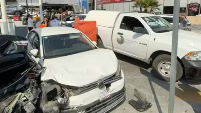 El choque múltiple en la Vía Atlixcáyotl provocó dos muertes