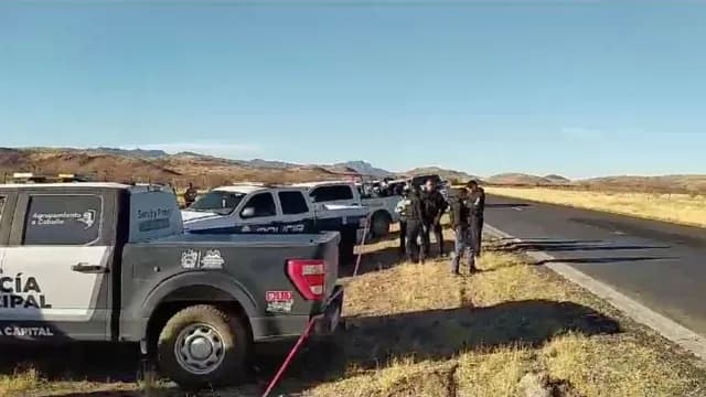 Elementos de Seguridad en Carretera Ciudad Juárez