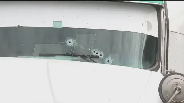 Matan a balazos a chofer de tráiler en la México-Querétaro
