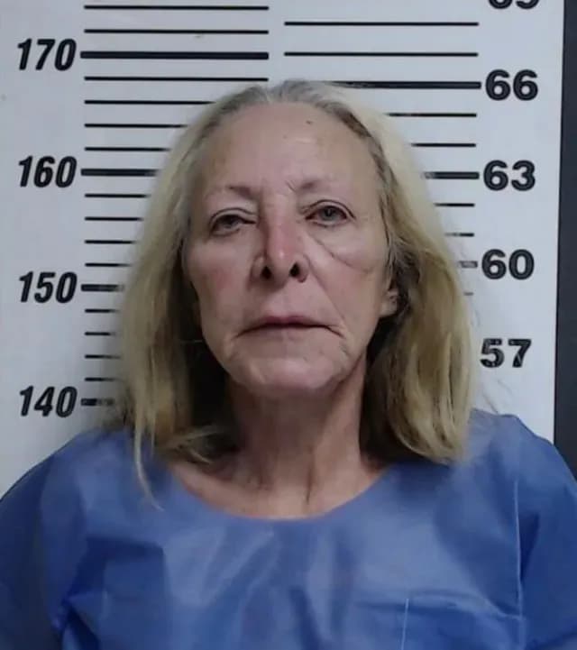 Mujer Mata a Su Hijo y Oculta el Cuerpo en una Pared Falsa