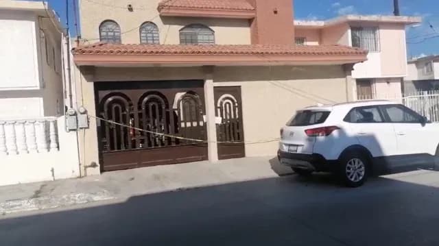 La casa ubicada en la colonia Unidad Nacional en la calle Sor Juana Inés de la Cruz en Ciudad Madero ha sido asegurada por la Fiscalía General de Justicia del Estado