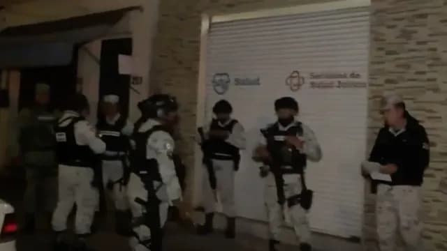 Fueron localizados 38 hombres, 20 mujeres, 11 niños y 8 niñas. Foto N+