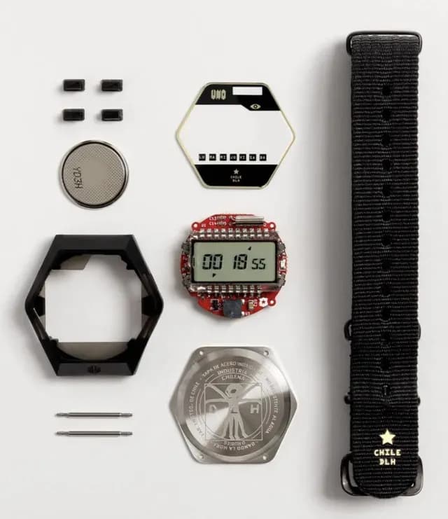 Interiores del reloj El Número Uno de Dando la Hora