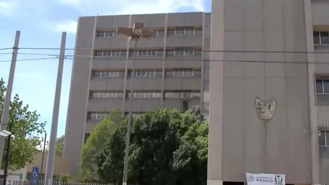 Personas-Quedan-Atrapadas-en-Elevador-del-IMSS